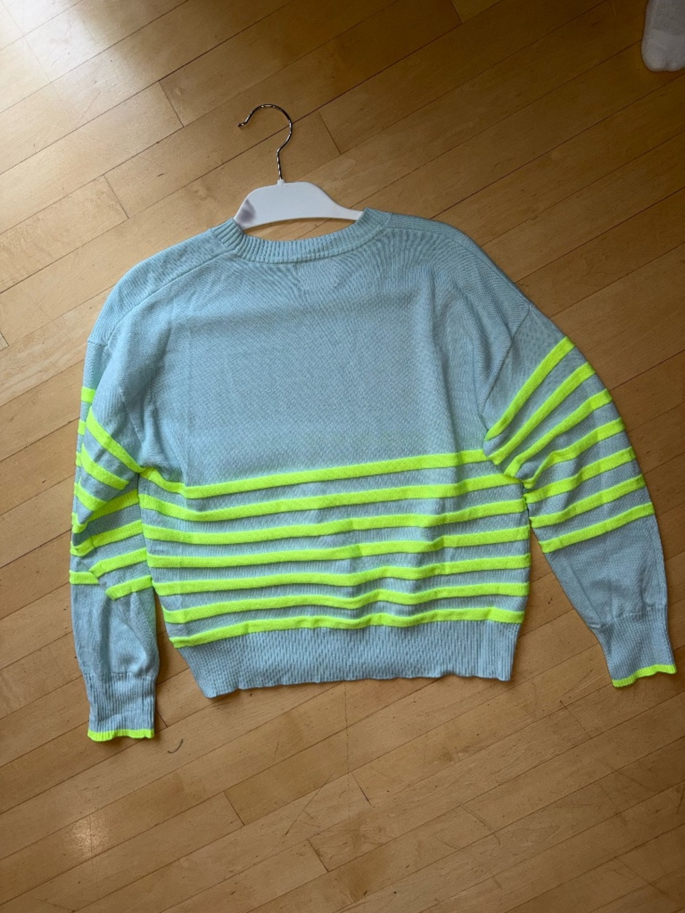 WISPR  neon green stripe sweater, M,  CB2648 - Picture 3 of 3
